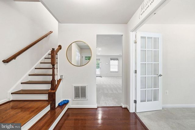 5418 DOUBLEDAY LN, Waldorf, MD 20602