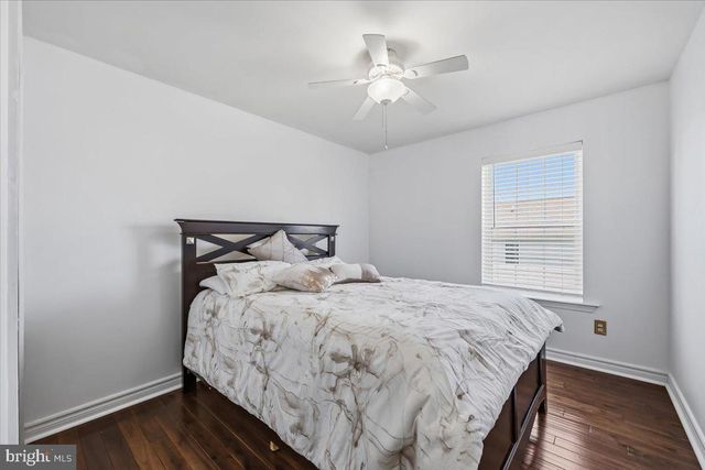1260 HAWTHORN DR, Easton, PA 18040