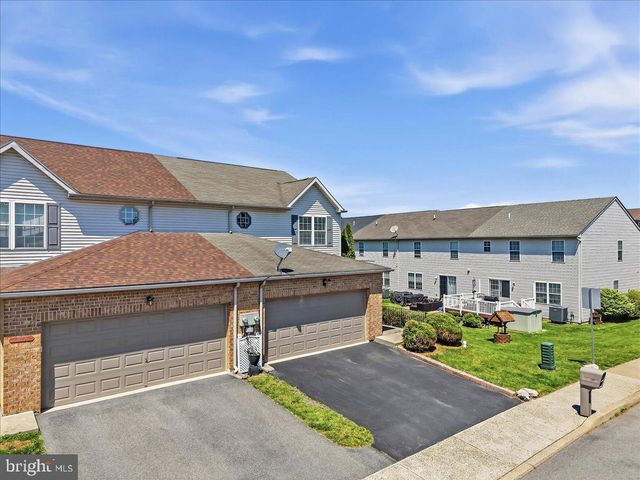 1260 HAWTHORN DR, Easton, PA 18040