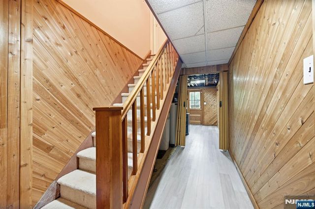45 Ravine Avenue, Wyckoff, NJ 07481