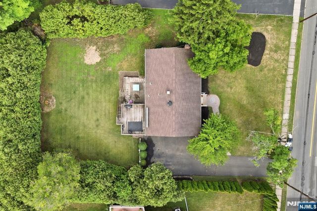 45 Ravine Avenue, Wyckoff, NJ 07481