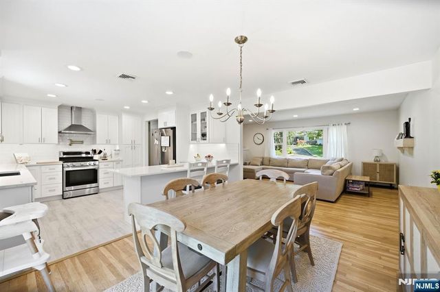 45 Ravine Avenue, Wyckoff, NJ 07481