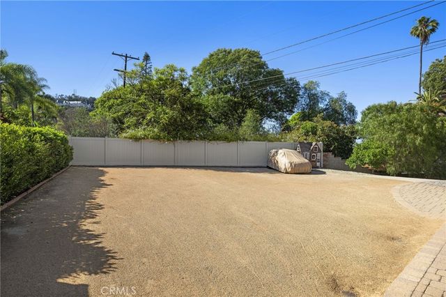 31527 Aguacate Road, San Juan Capistrano, CA 92675