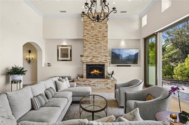 31527 Aguacate Road, San Juan Capistrano, CA 92675