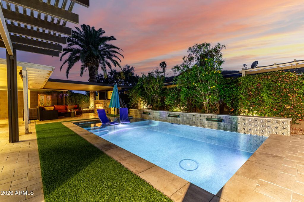 Image 46 of property listing at 2602 N 20TH Avenue, Phoenix, AZ 85009