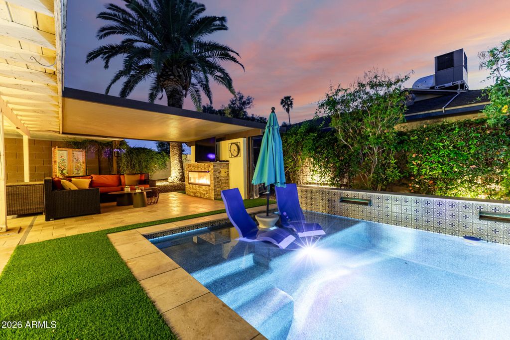 Image 47 of property listing at 2602 N 20TH Avenue, Phoenix, AZ 85009