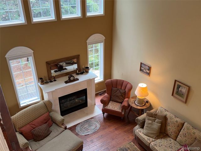7350 Pine Vista Drive, Genoa Township, MI 48116