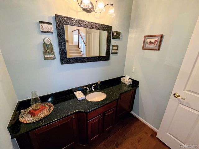 7350 Pine Vista Drive, Genoa Township, MI 48116