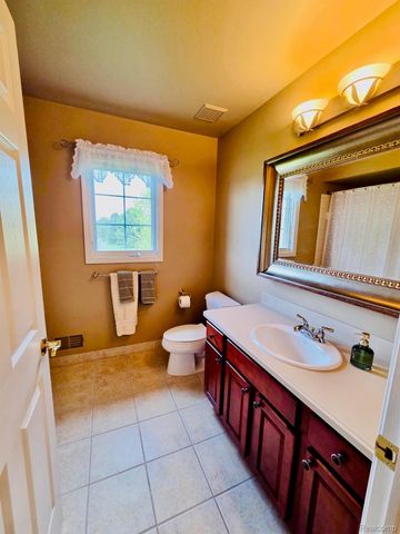 7350 Pine Vista Drive, Genoa Township, MI 48116