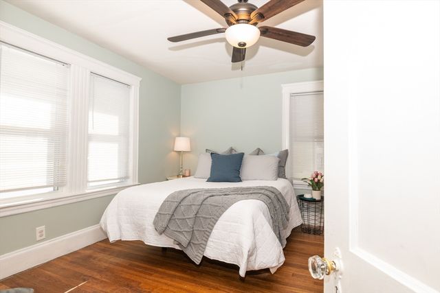 31 Mountain Ave, Saugus, MA 01906