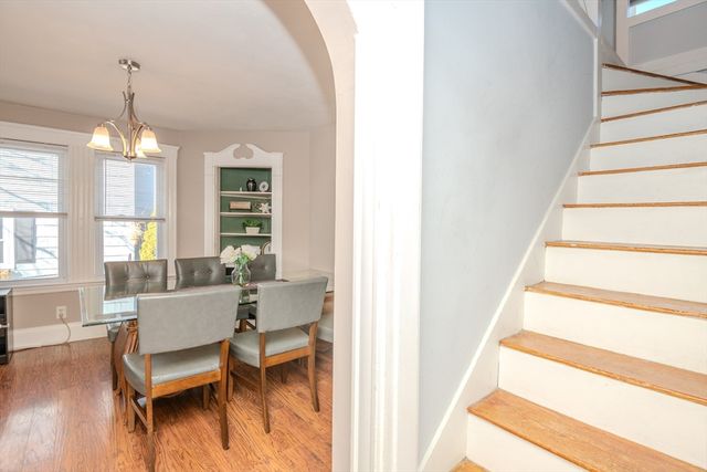 31 Mountain Ave, Saugus, MA 01906