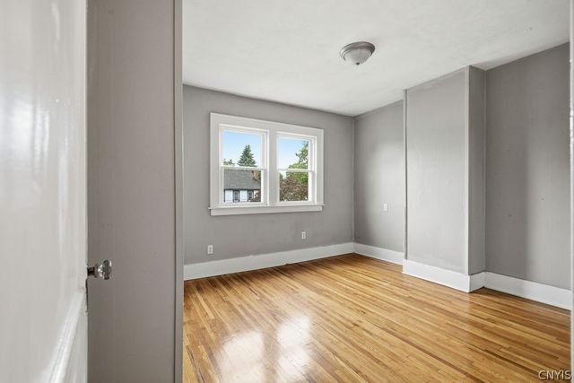 1146 North Glencove Road, Syracuse, NY 13206