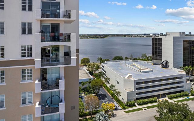 616 Clearwater Park Road 1202, West Palm Beach, FL 33401