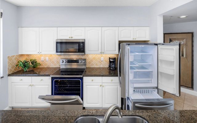 616 Clearwater Park Road 1202, West Palm Beach, FL 33401