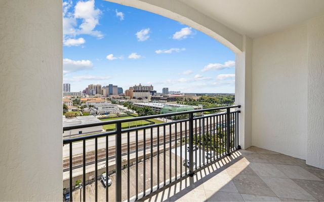 616 Clearwater Park Road 1202, West Palm Beach, FL 33401