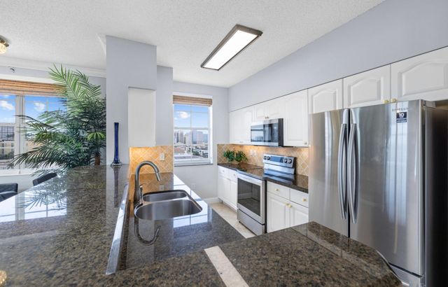 616 Clearwater Park Road 1202, West Palm Beach, FL 33401