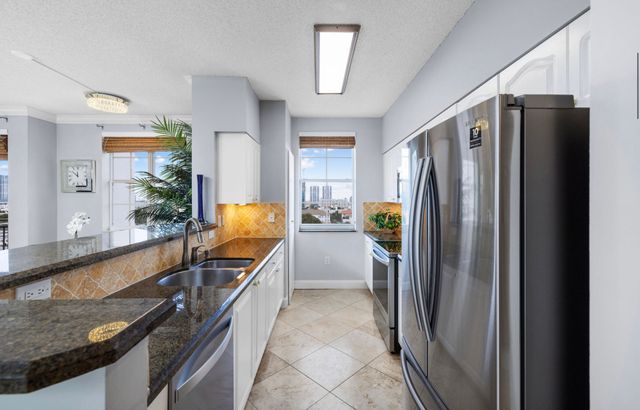 616 Clearwater Park Road 1202, West Palm Beach, FL 33401