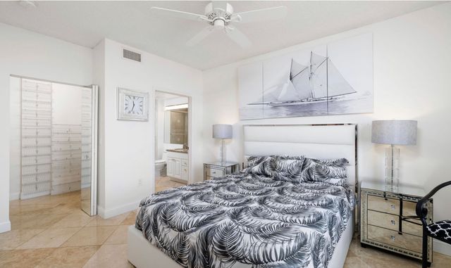 616 Clearwater Park Road 1202, West Palm Beach, FL 33401