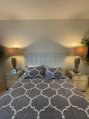 616 Clearwater Park Road 1202, West Palm Beach, FL 33401