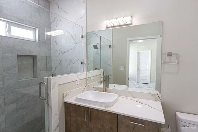 403 N Emerald Avenue, Edinburg, TX 78541