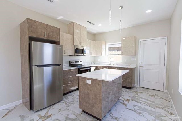 403 N Emerald Avenue, Edinburg, TX 78541