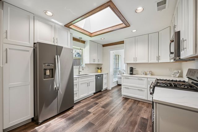 925 Spring Brook Drive, Allen, TX 75002