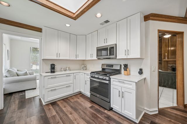 925 Spring Brook Drive, Allen, TX 75002
