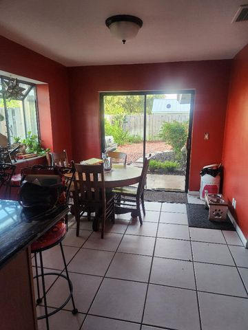 4387 HAWTHORN Avenue, Palm Beach Gardens, FL 33410