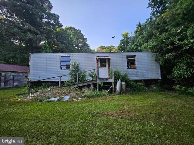 27746 WATERS LN, Westover, MD 21871