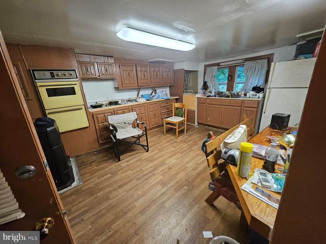 27746 WATERS LN, Westover, MD 21871