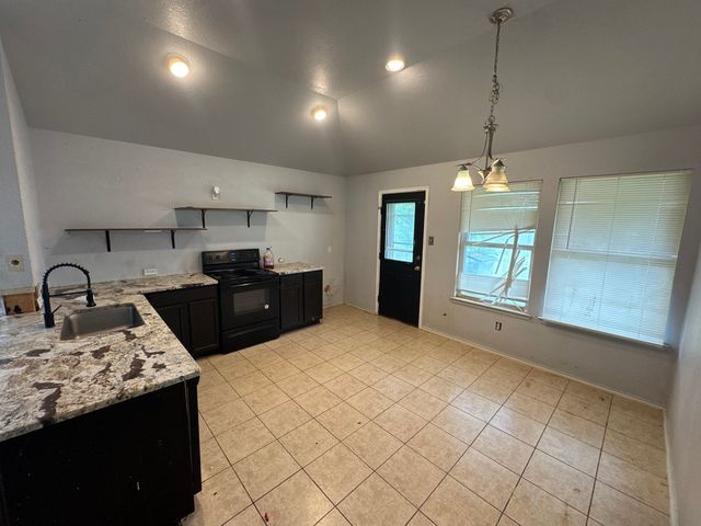 1712 Ironworks Drive, Dallas, TX 75253