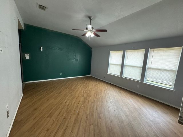 1712 Ironworks Drive, Dallas, TX 75253