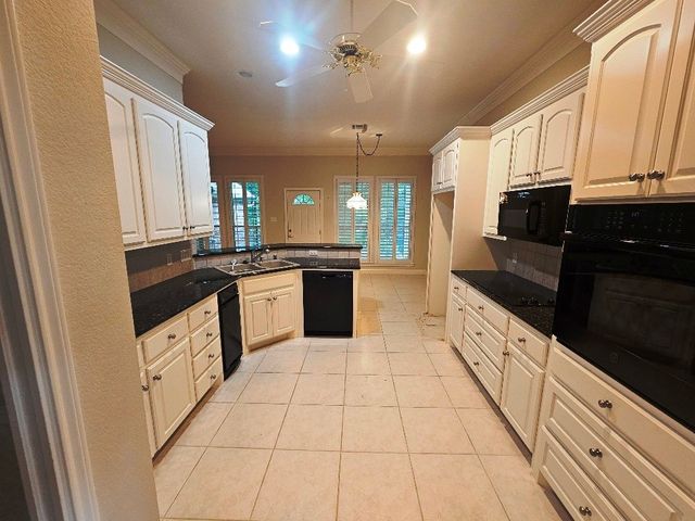 109 Kingston Drive, Waco, TX 76712
