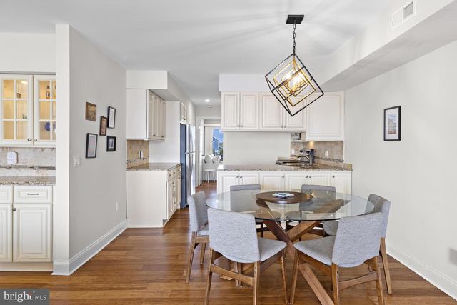 401 BAY SHORE DR #2B, Barnegat, NJ 08005