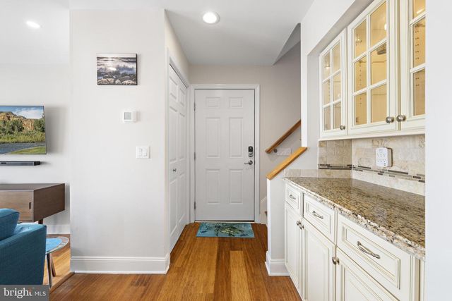 401 BAY SHORE DR #2B, Barnegat, NJ 08005