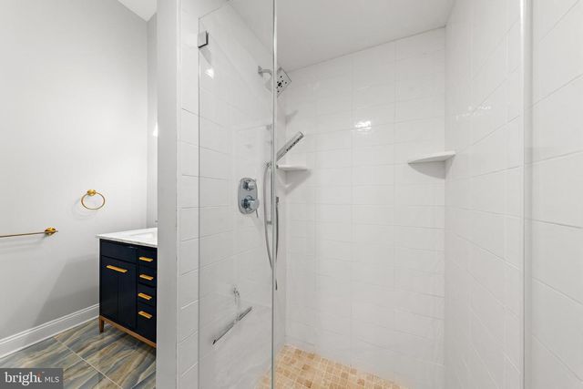 401 BAY SHORE DR #2B, Barnegat, NJ 08005