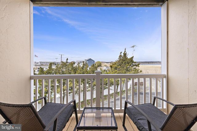 401 BAY SHORE DR #2B, Barnegat, NJ 08005