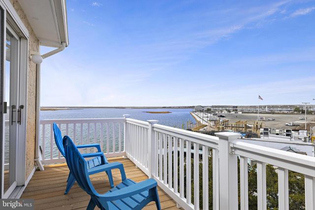 401 BAY SHORE DR #2B, Barnegat, NJ 08005