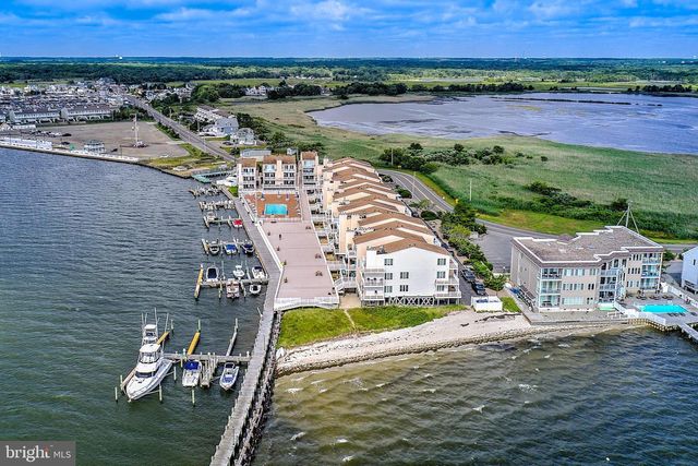 401 BAY SHORE DR #2B, Barnegat, NJ 08005