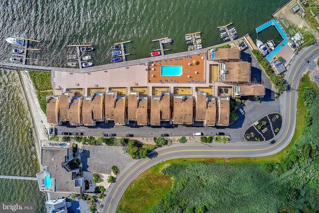 401 BAY SHORE DR #2B, Barnegat, NJ 08005