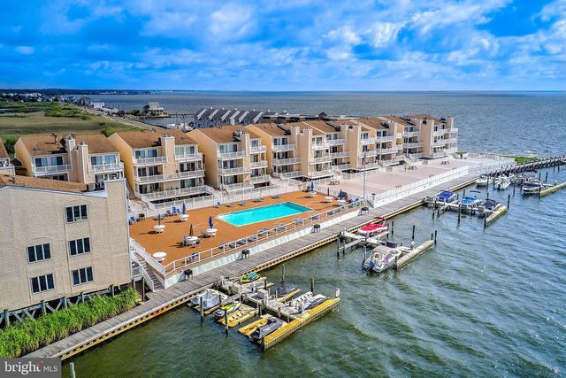 401 BAY SHORE DR #2B, Barnegat, NJ 08005