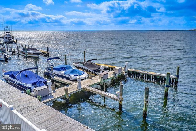 401 BAY SHORE DR #2B, Barnegat, NJ 08005