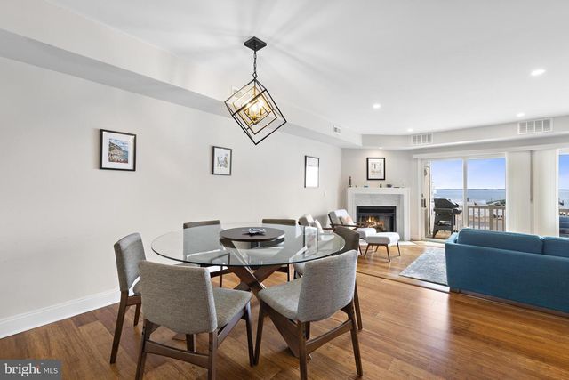 401 BAY SHORE DR #2B, Barnegat, NJ 08005