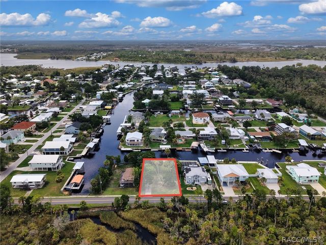 2020 NW 19th Street, Crystal River, FL 34428