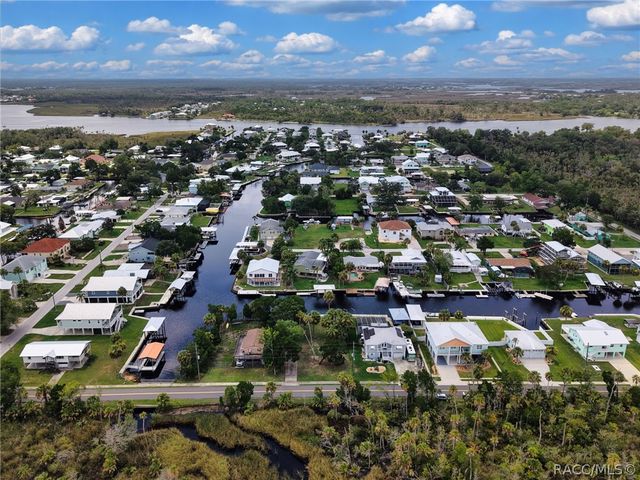 2020 NW 19th Street, Crystal River, FL 34428