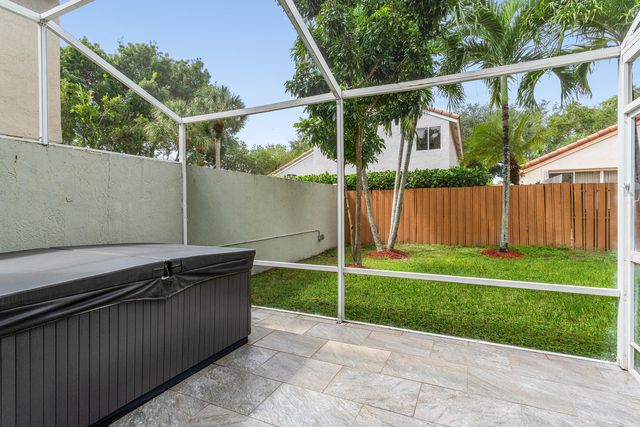 7665 NW 61st Terrace, Parkland, FL 33067