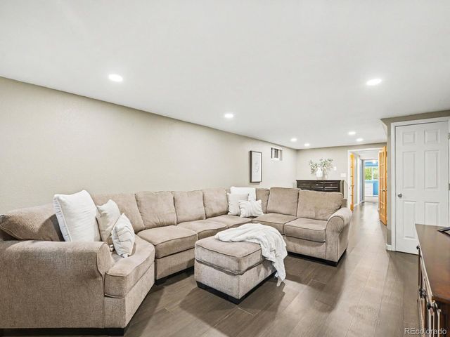 7734 Quartz St, Arvada, CO 80007
