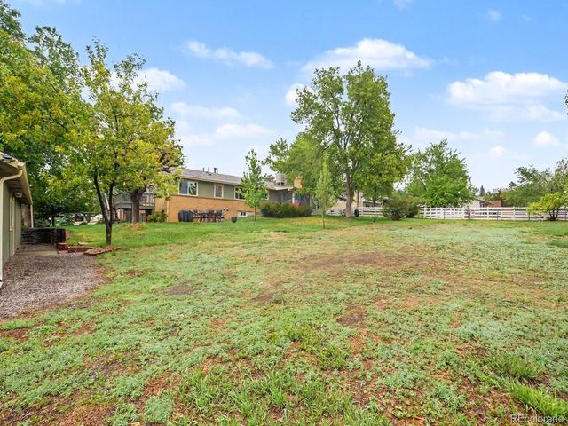 7734 Quartz St, Arvada, CO 80007