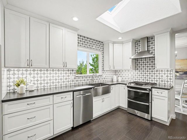 7734 Quartz St, Arvada, CO 80007