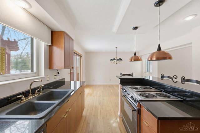 7892 Ironwood Way, West Chester, OH 45069